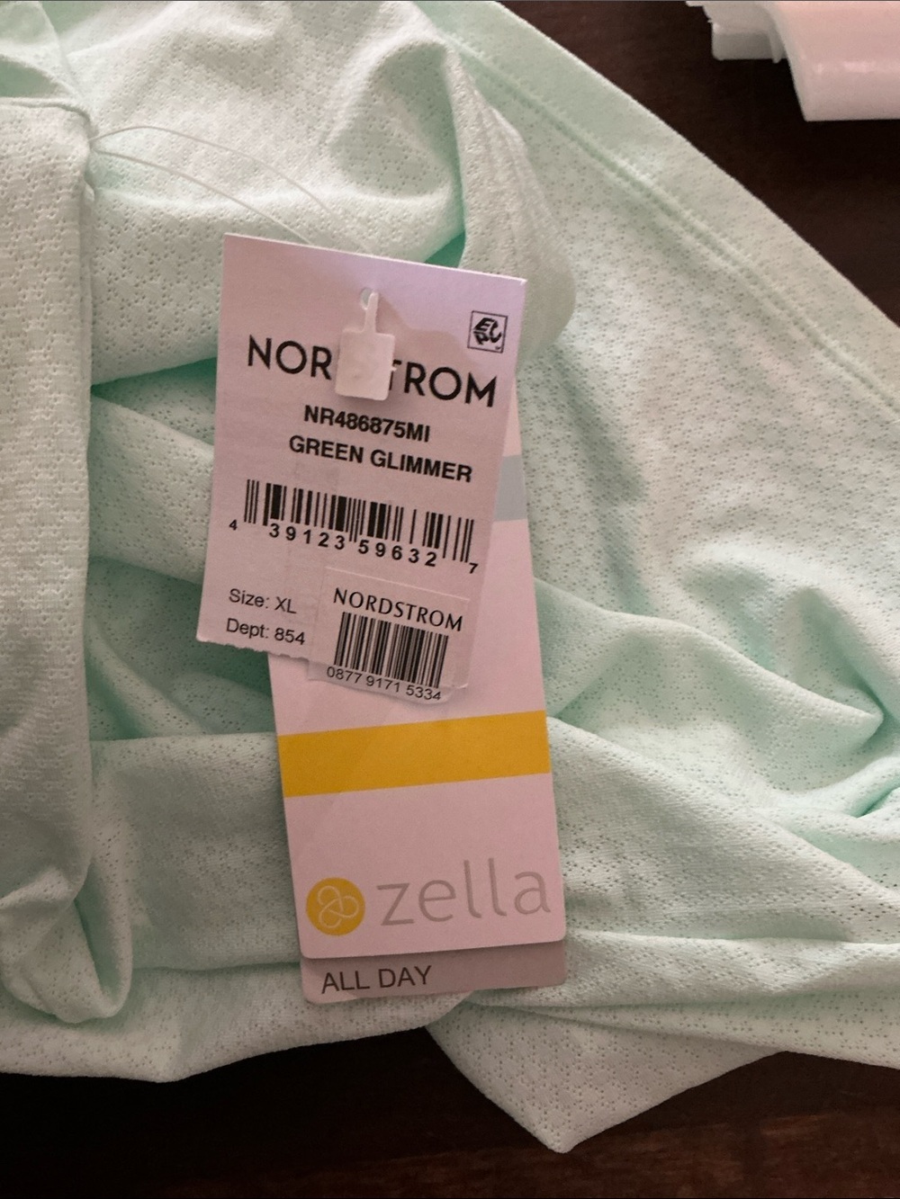 NWT Zellar Active t-shirt, size XL